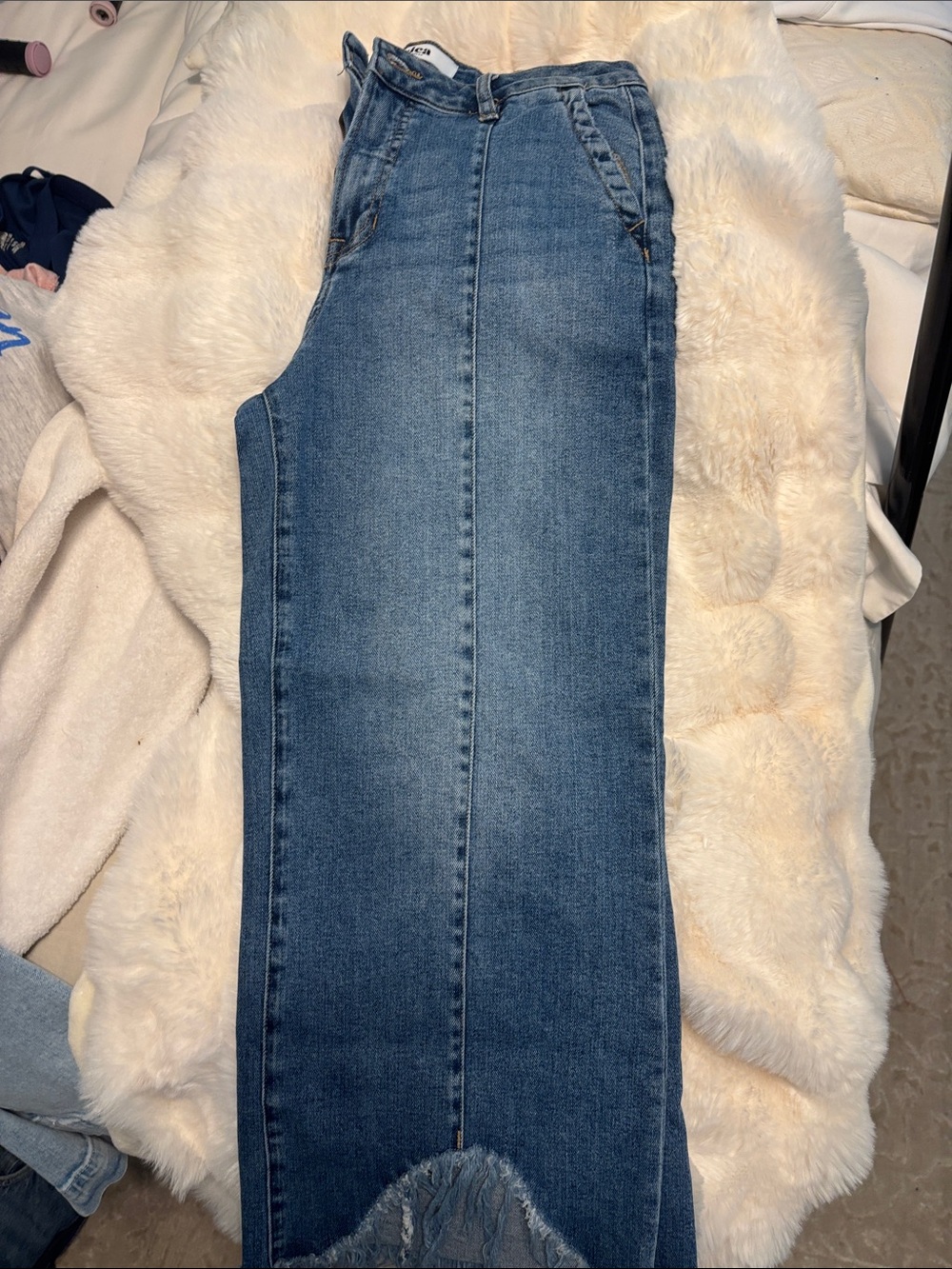 Mica High-Rise Blue Denim Jeans with Raw Hem - Picture 6 of 6